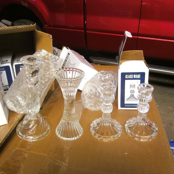 CLEAR GLASS CANDLE HOLDERS, FOR TAPERED CANDLES, SET OF 8 MIXED - Picture 1 of 3